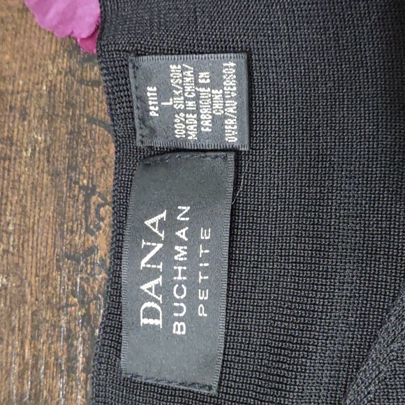 Dana Buchman Silk Knit Tank w/Asymmetric V Neckline - Picture 6 of 7